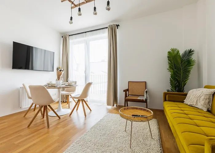 Apartamento Modern In Center With A Balcony